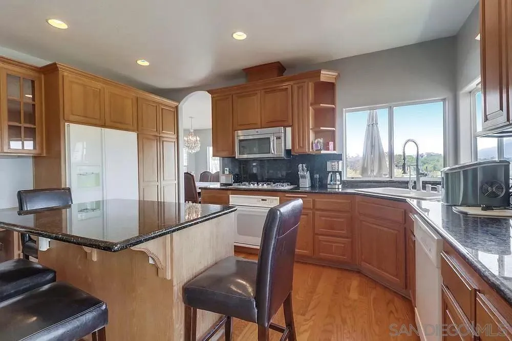 3792 Vista Pointe