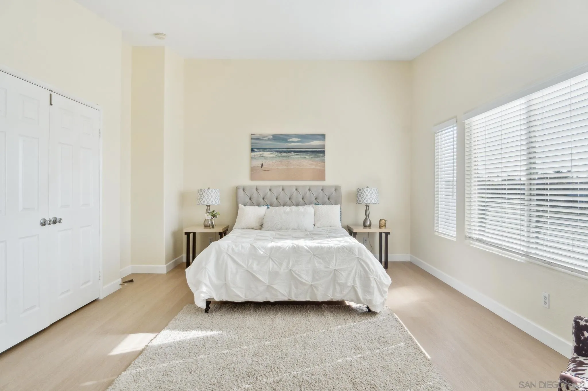 1064 Strawberry Valley Dr