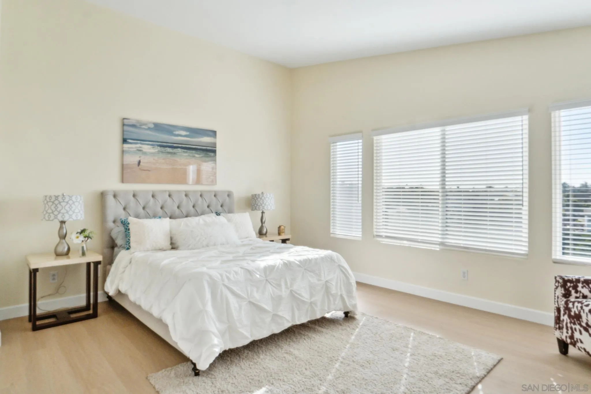 1064 Strawberry Valley Dr