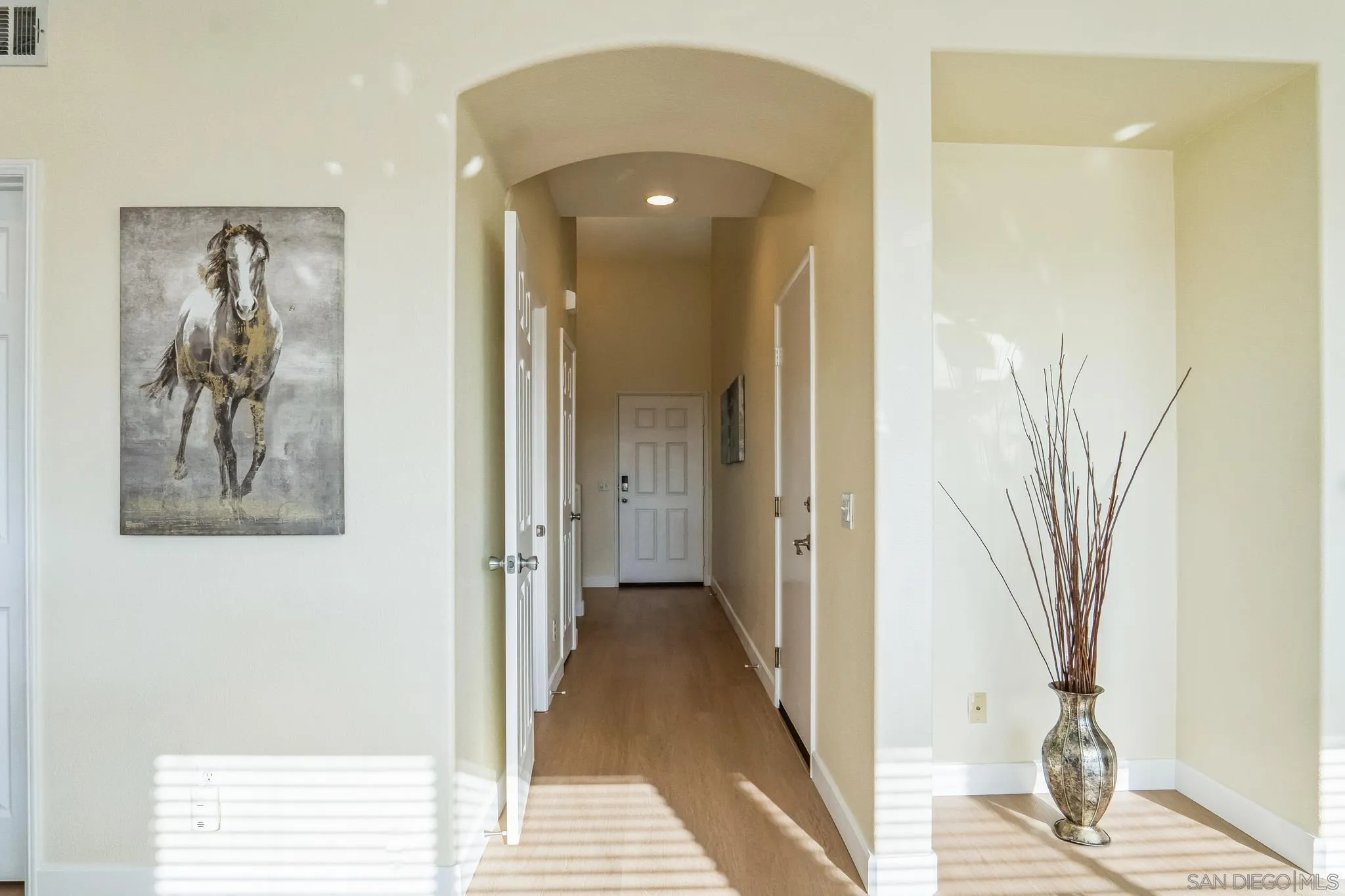 1064 Strawberry Valley Dr