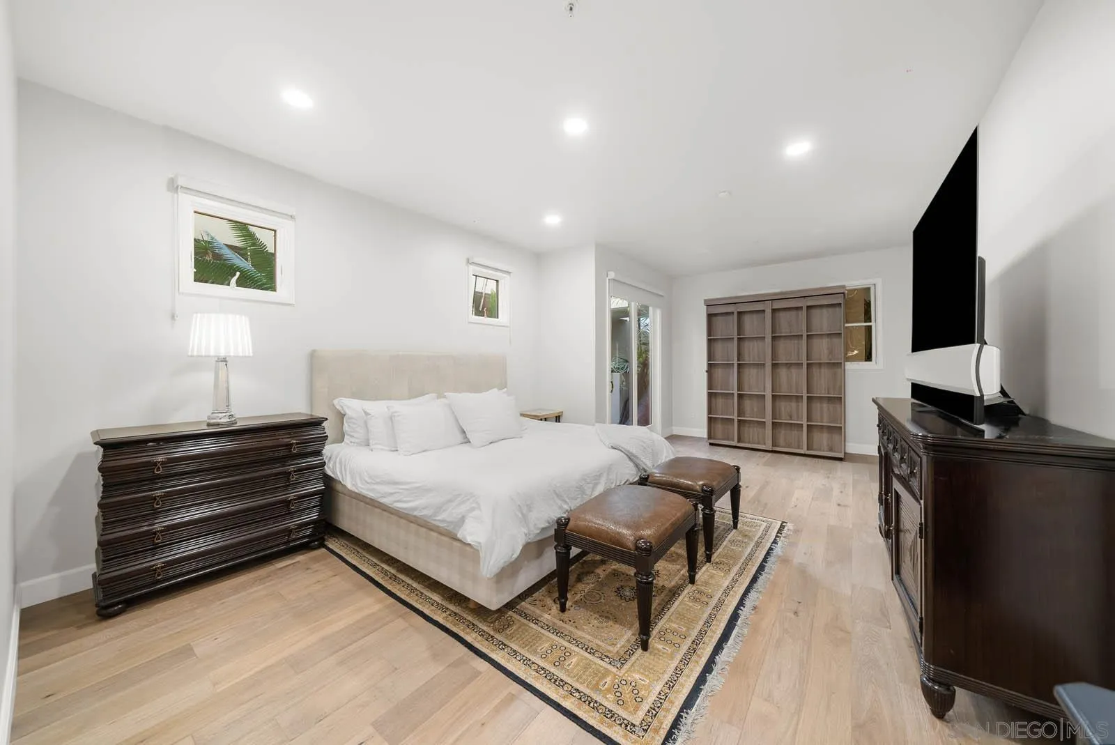 141 Orange Ave Unit 202