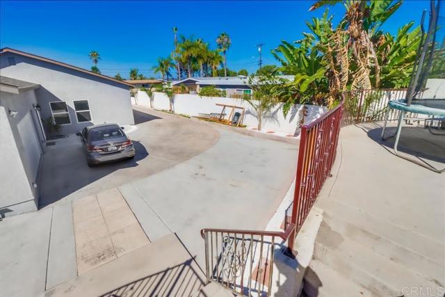 1191 Myra Ave