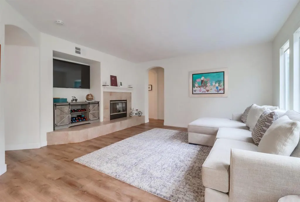 2639 El Granada