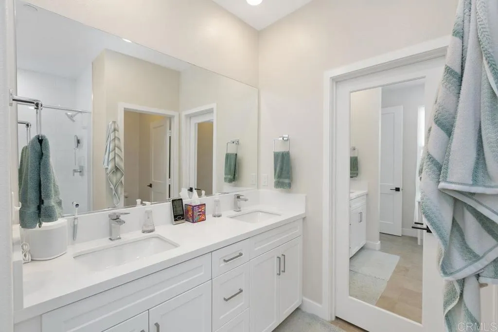 2732 Via Alta Place