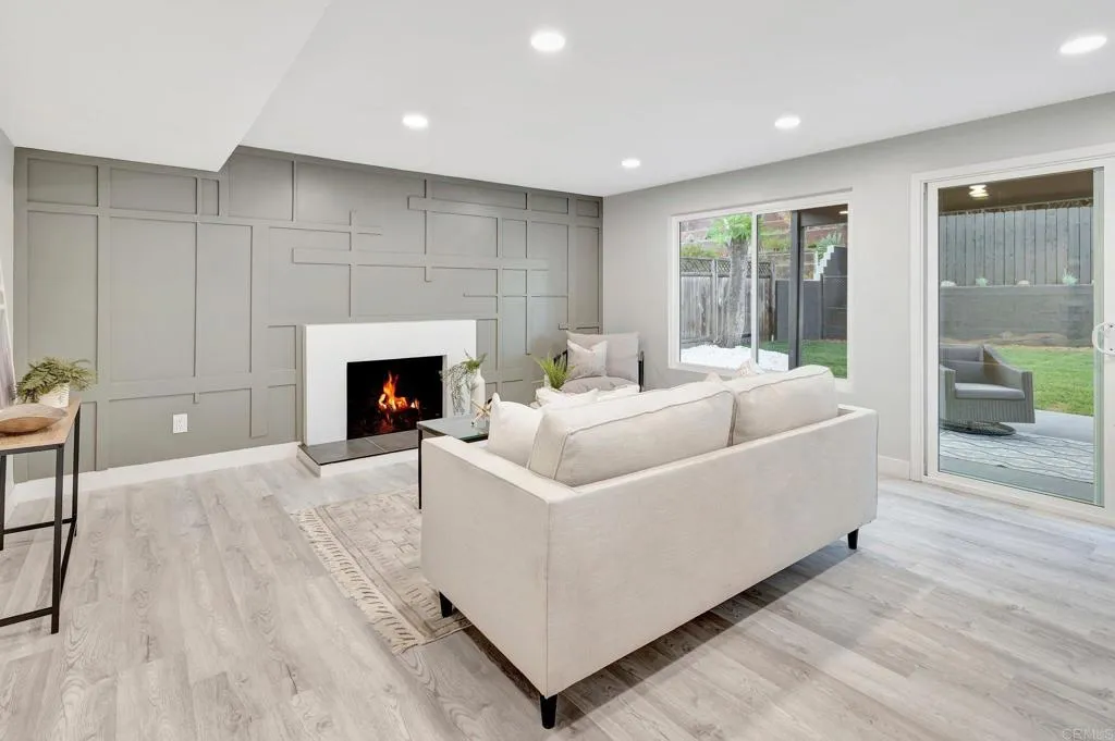 1337 Tierra Bonita Pl