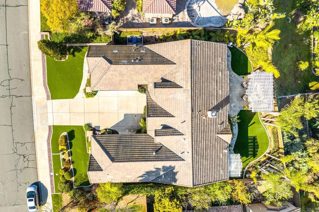 661 Coastal Hills Drive