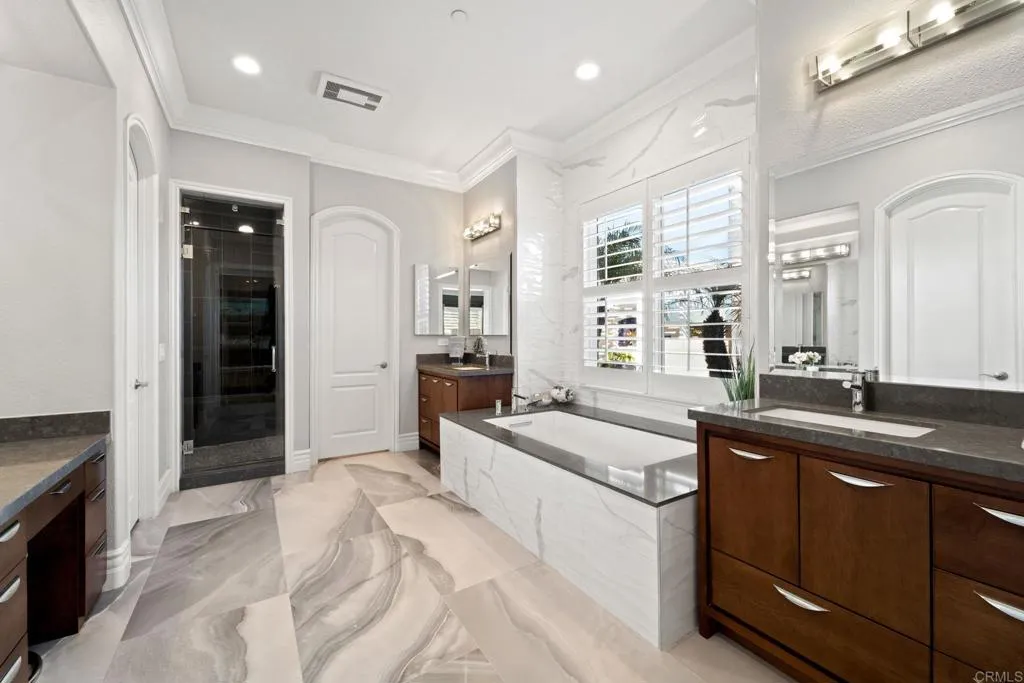 661 Coastal Hills Drive