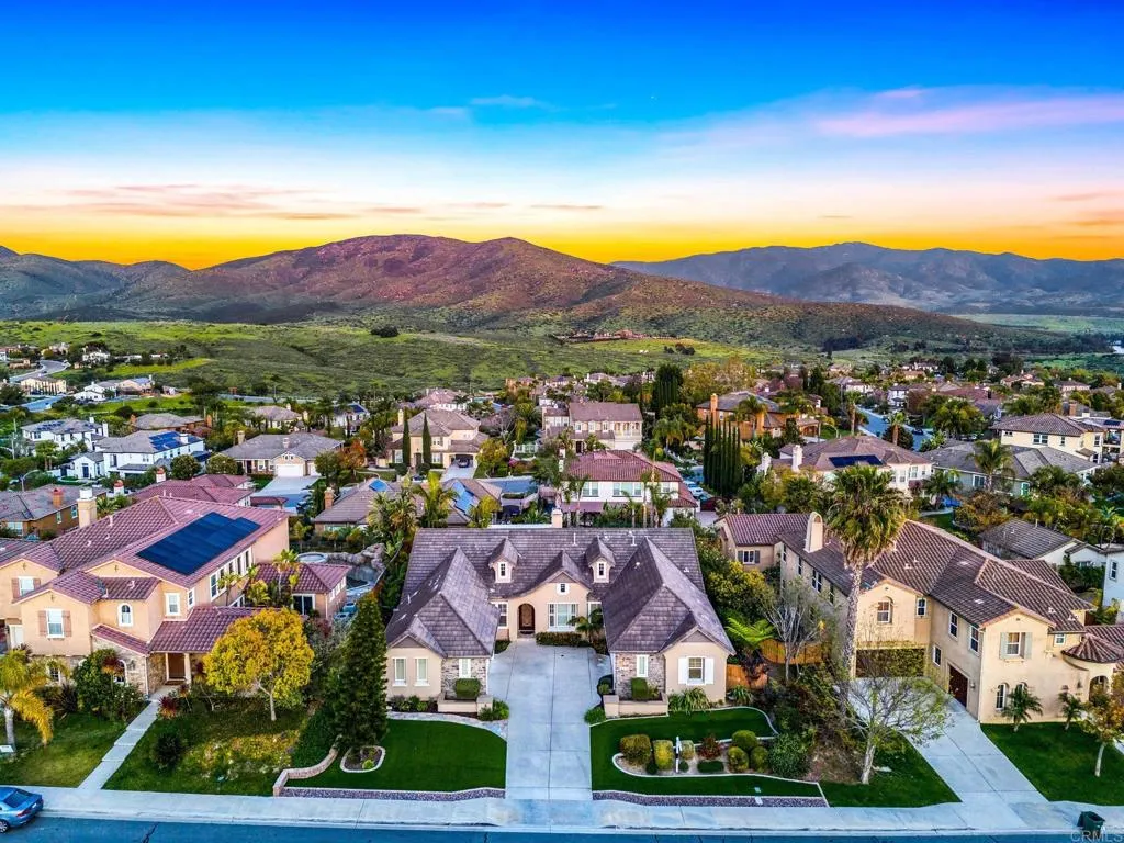 661 Coastal Hills Drive