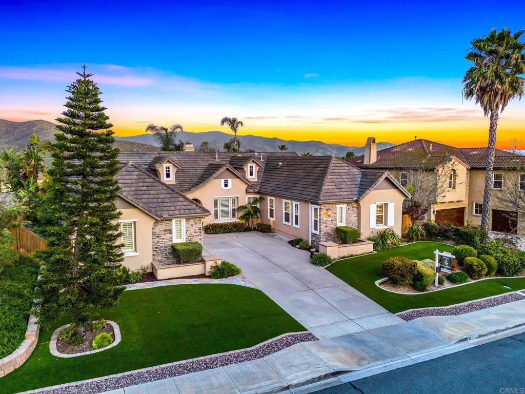 661 Coastal Hills Drive