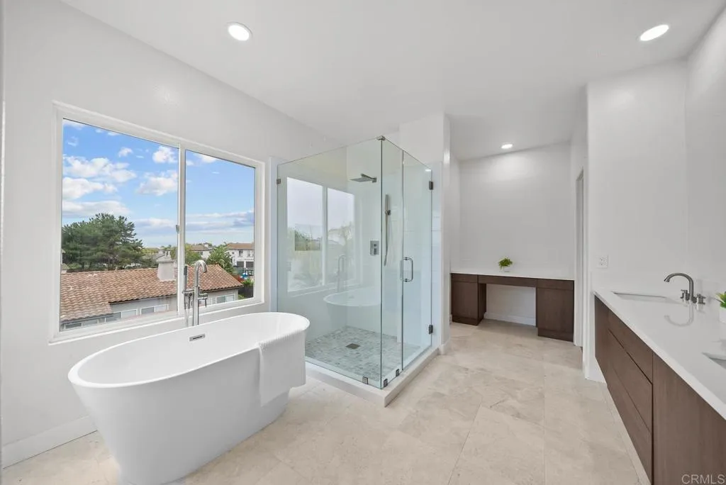 894 Padera Ct
