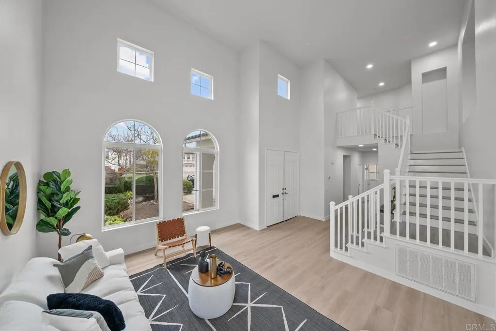 894 Padera Ct