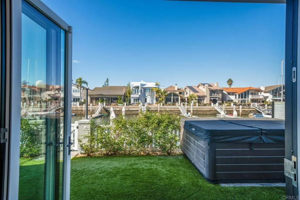 14 Buccaneer Way