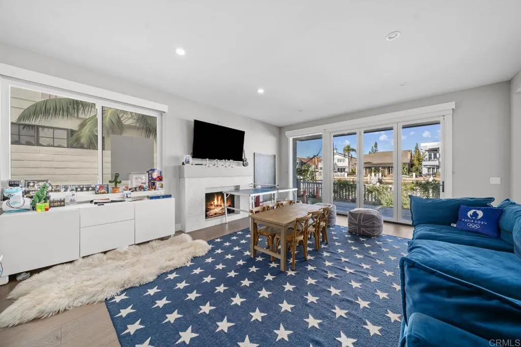 14 Buccaneer Way
