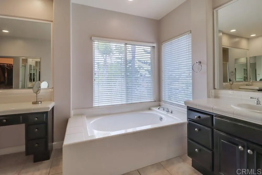 898 Padera Ct