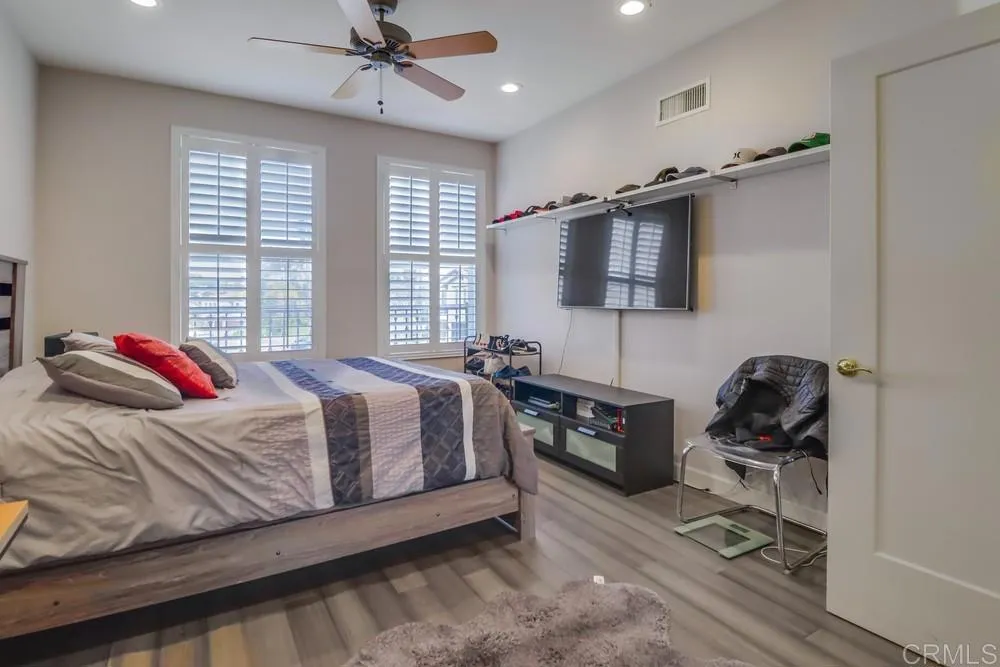 898 Padera Ct