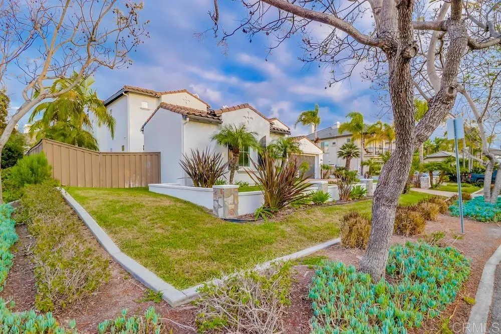 2850 Palmetto Point Ct