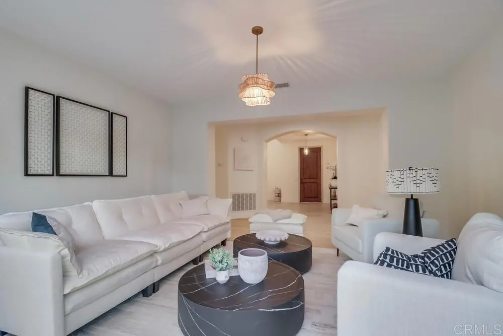 2850 Palmetto Point Ct