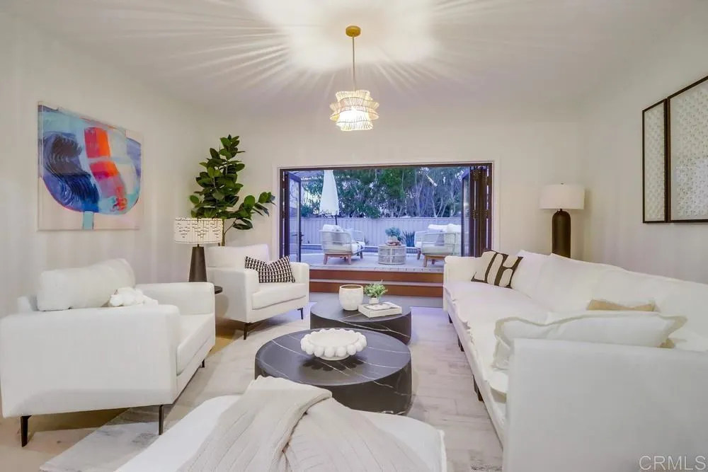 2850 Palmetto Point Ct
