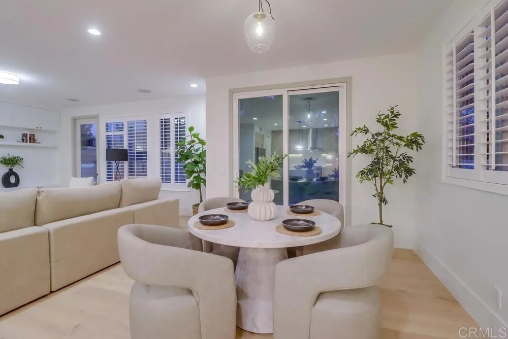 2850 Palmetto Point Ct