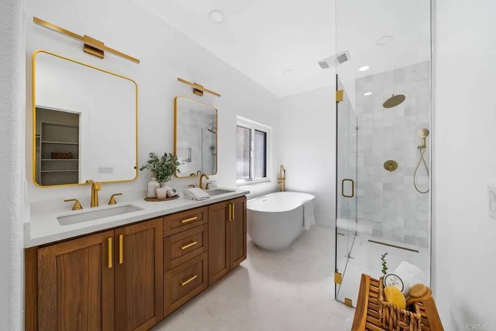 3792 Vista Pointe