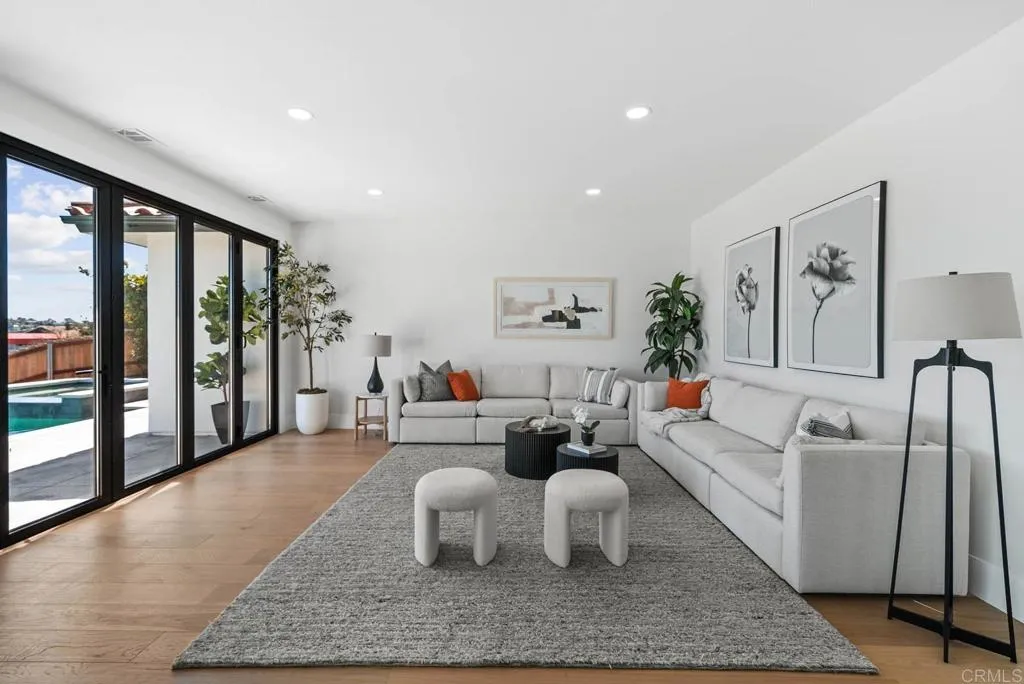 3792 Vista Pointe