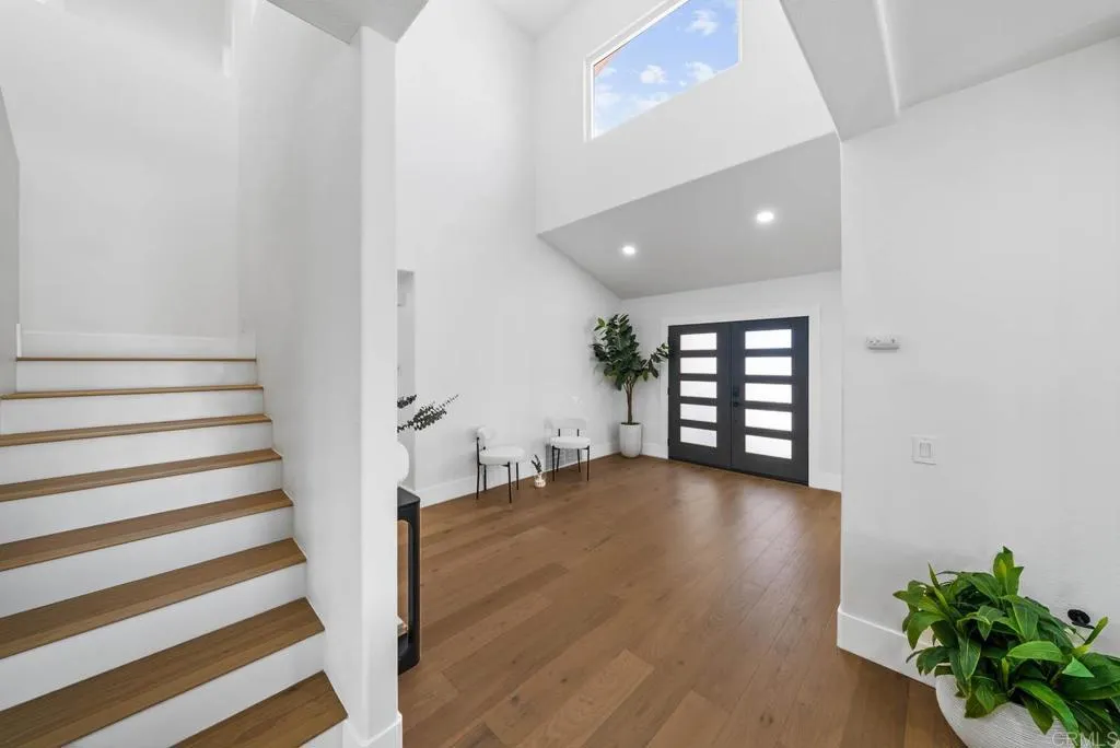 3792 Vista Pointe