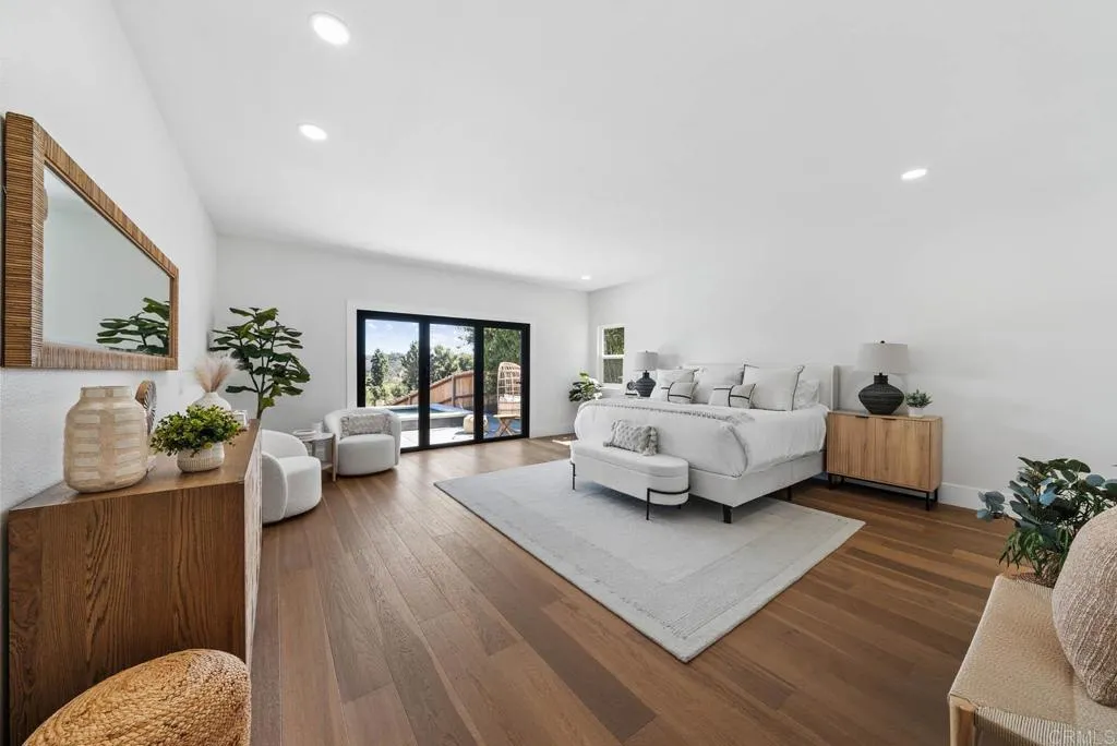 3792 Vista Pointe