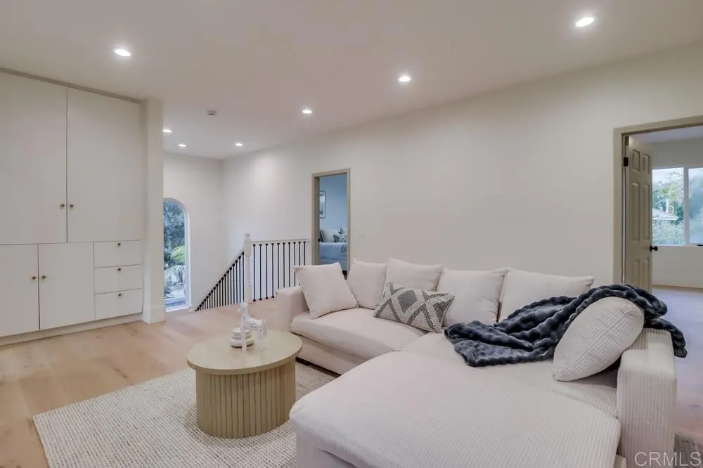 2850 Palmetto Point Ct