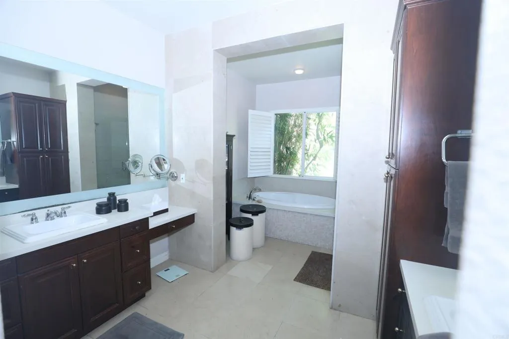 2790 Silver Oak Court