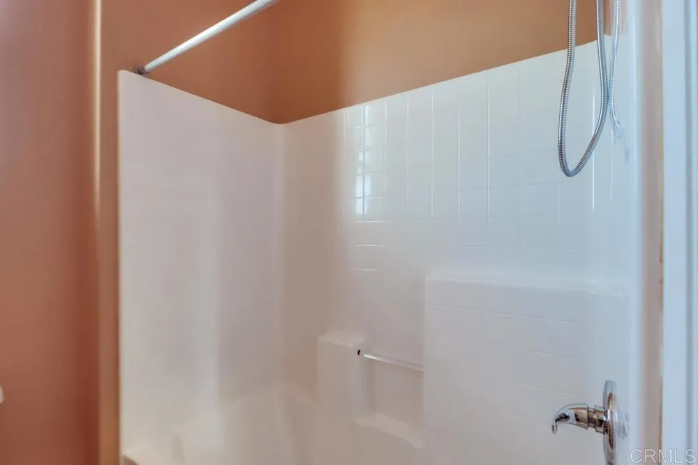 1560 Santa Carolina Rd Unit 2