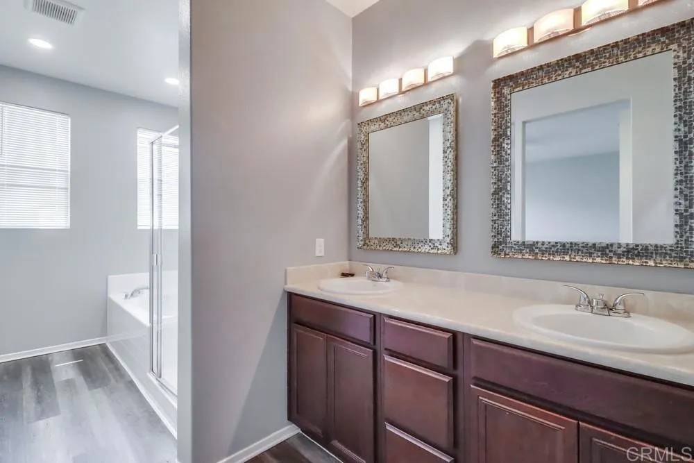 1560 Santa Carolina Rd Unit 2