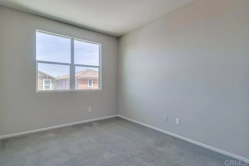 1560 Santa Carolina Rd Unit 2