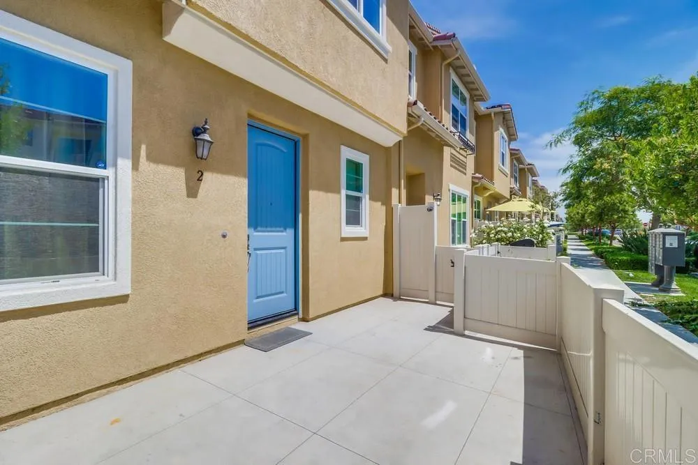 1560 Santa Carolina Rd Unit 2