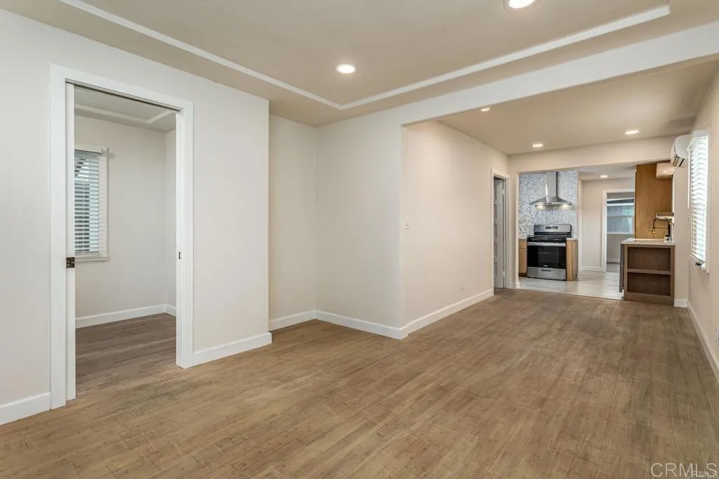 3645 Marlborough Ave