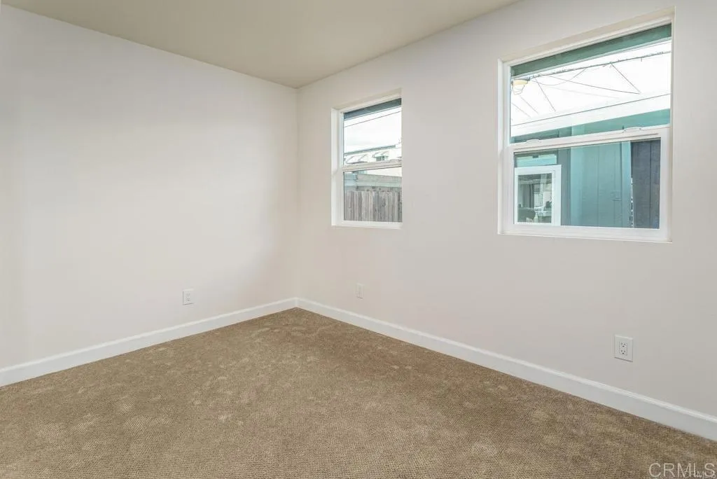 3645 Marlborough Ave