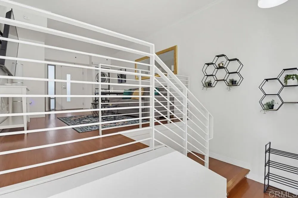 425 W Beech St Unit 226