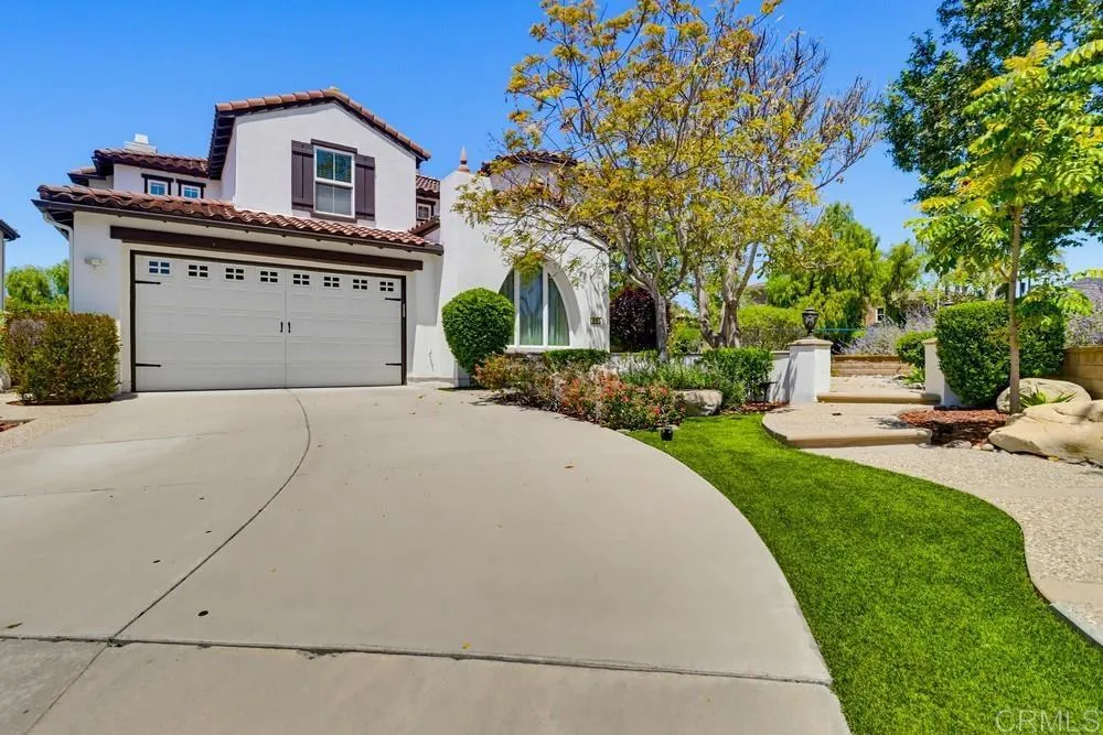810 Scenic Terrace Pl