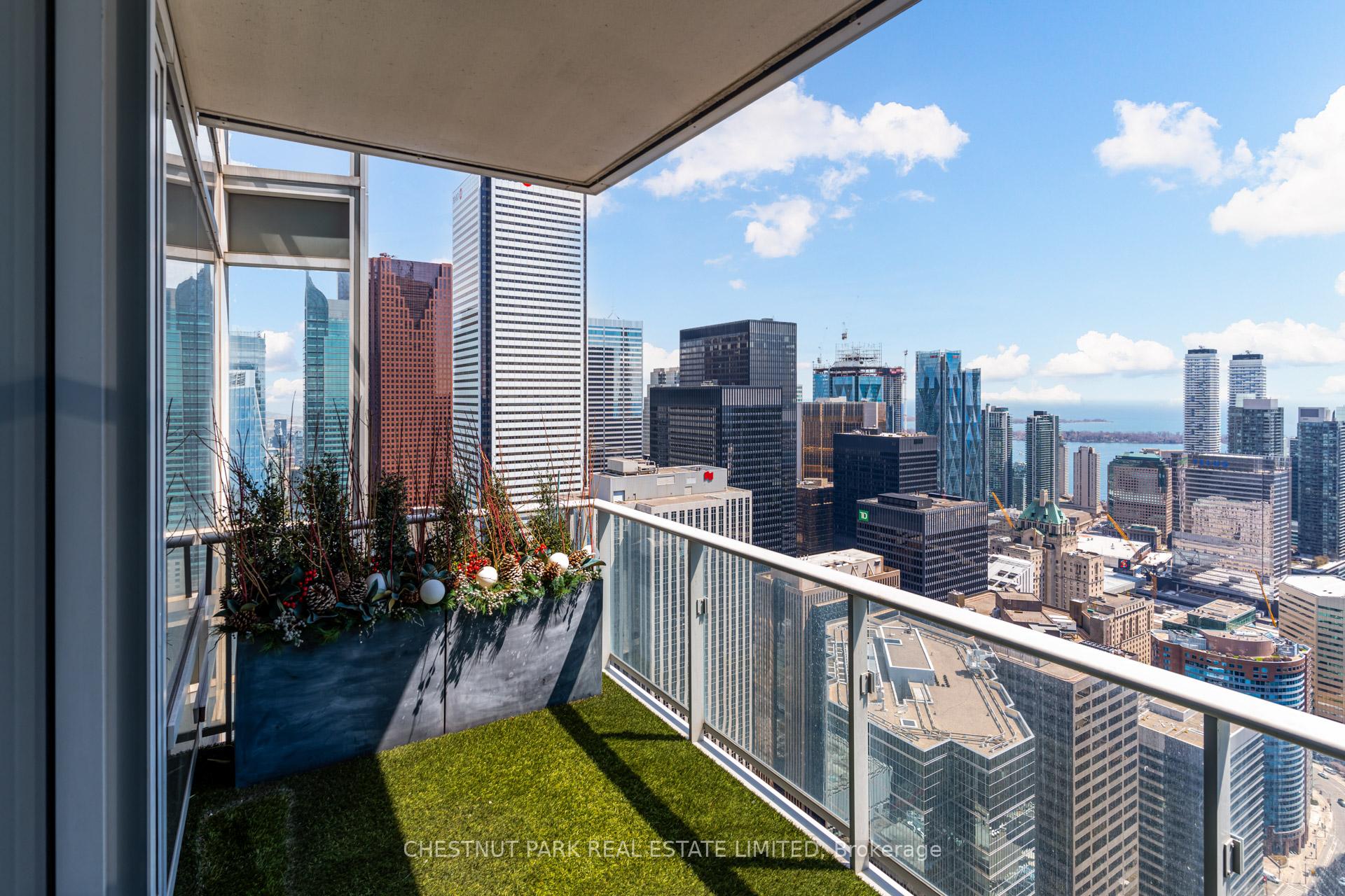 Suite 5808 - 180 University Avenue