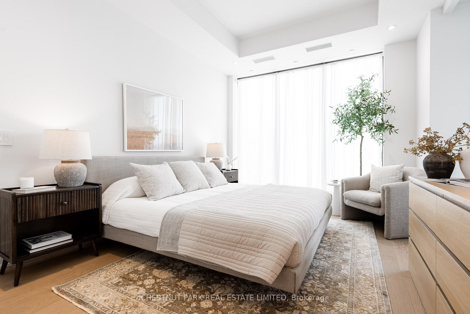 Suite 501- 10 Prince Arthur Avenue