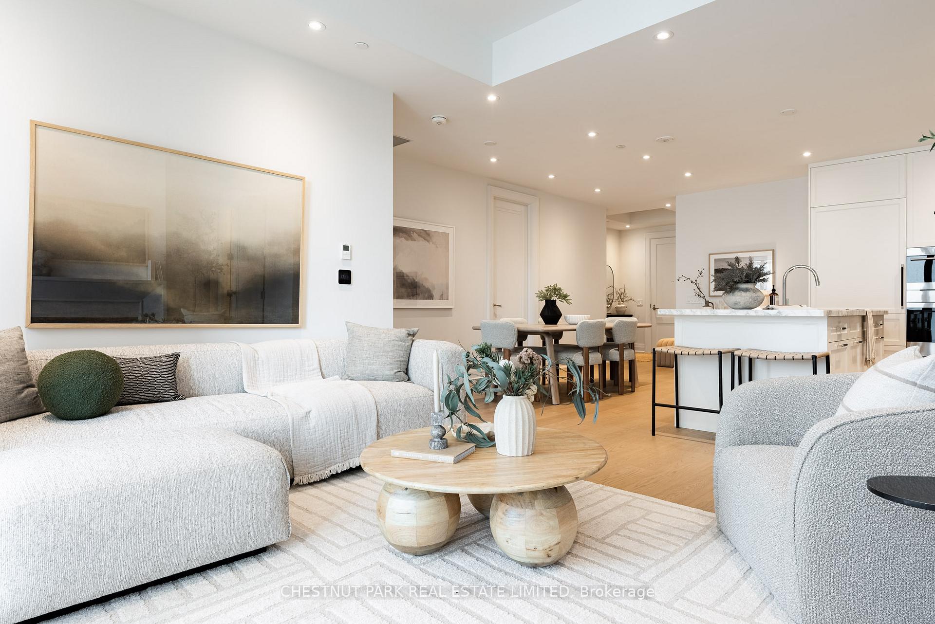 Suite 501- 10 Prince Arthur Avenue