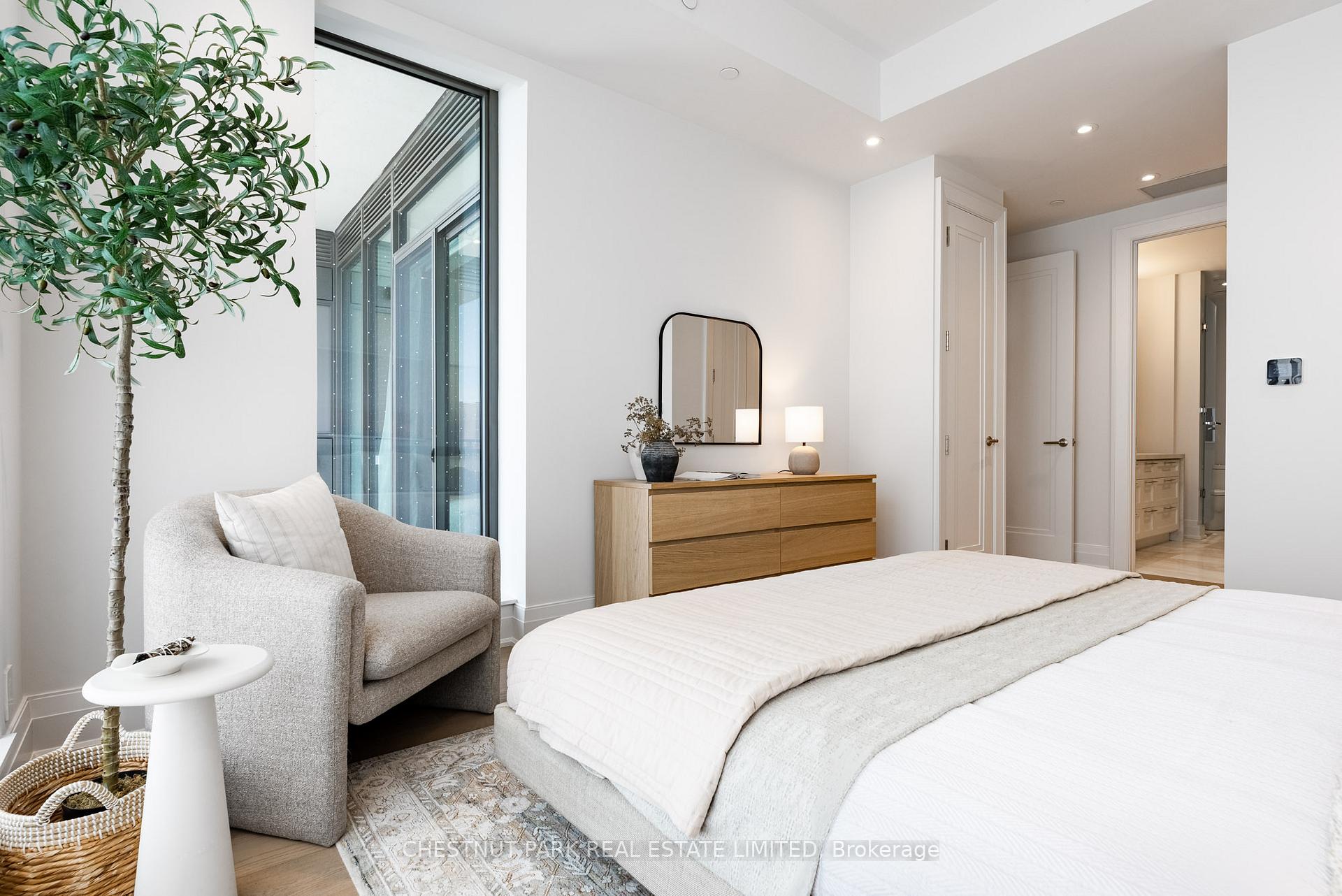 Suite 501- 10 Prince Arthur Avenue