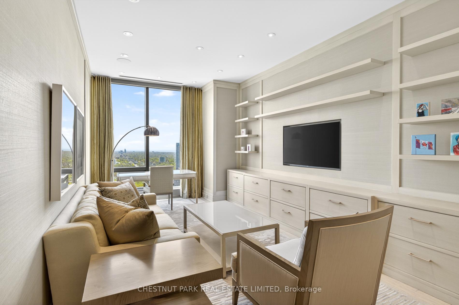 The Four Seasons Private Residences- Suite 4702