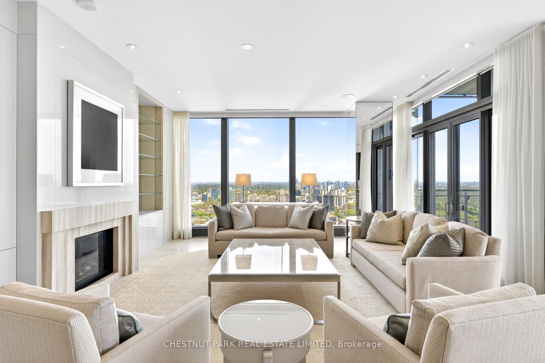 The Four Seasons Private Residences- Suite 4702