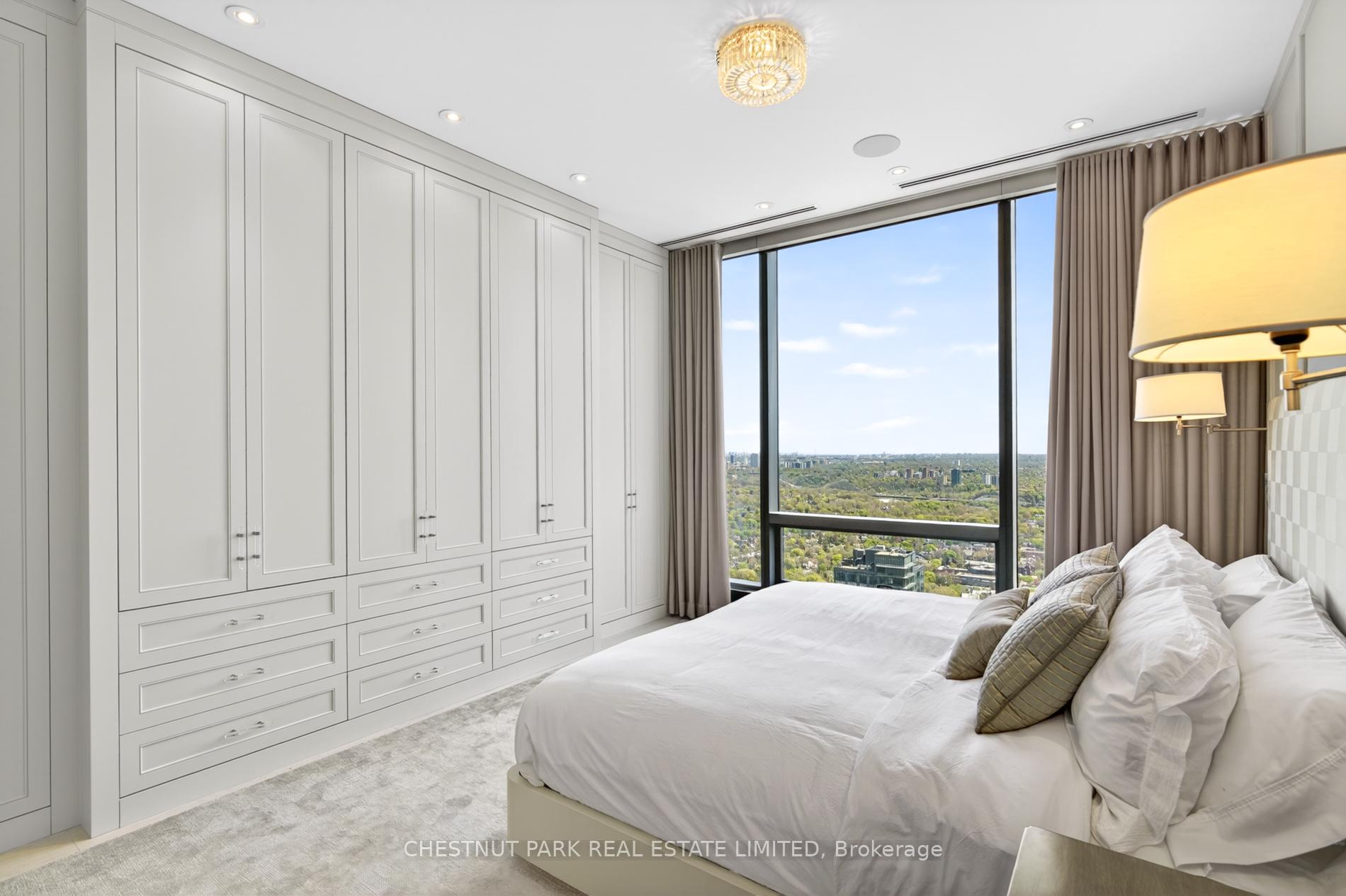 The Four Seasons Private Residences- Suite 4702