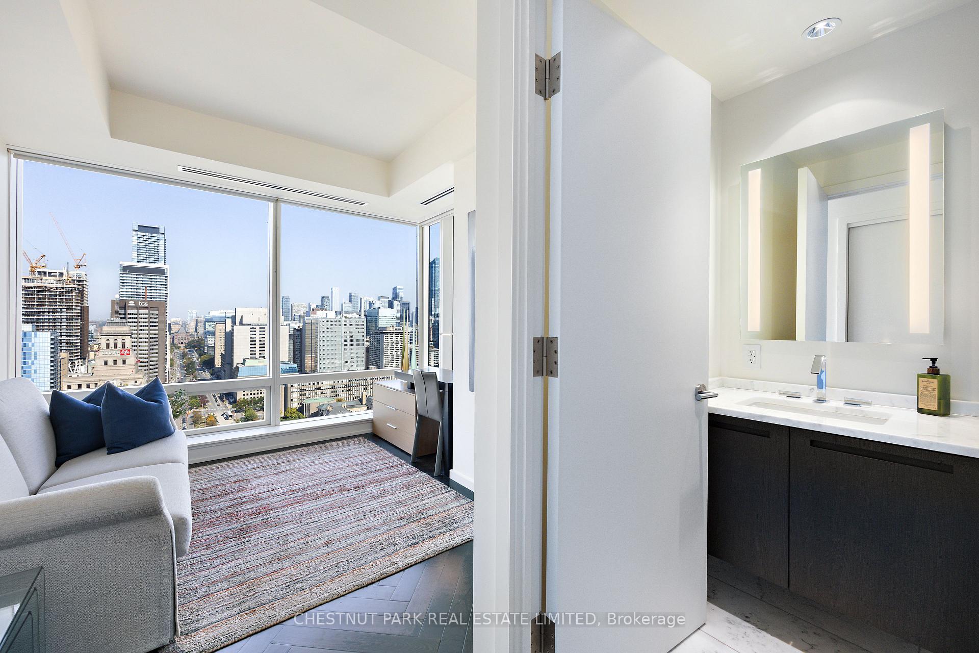 Suite 3006-180 University Avenue