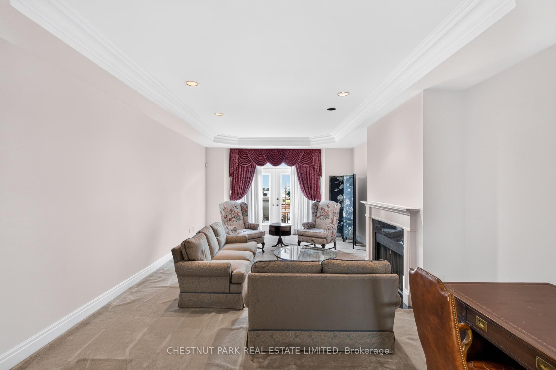 248 Spadina Road
