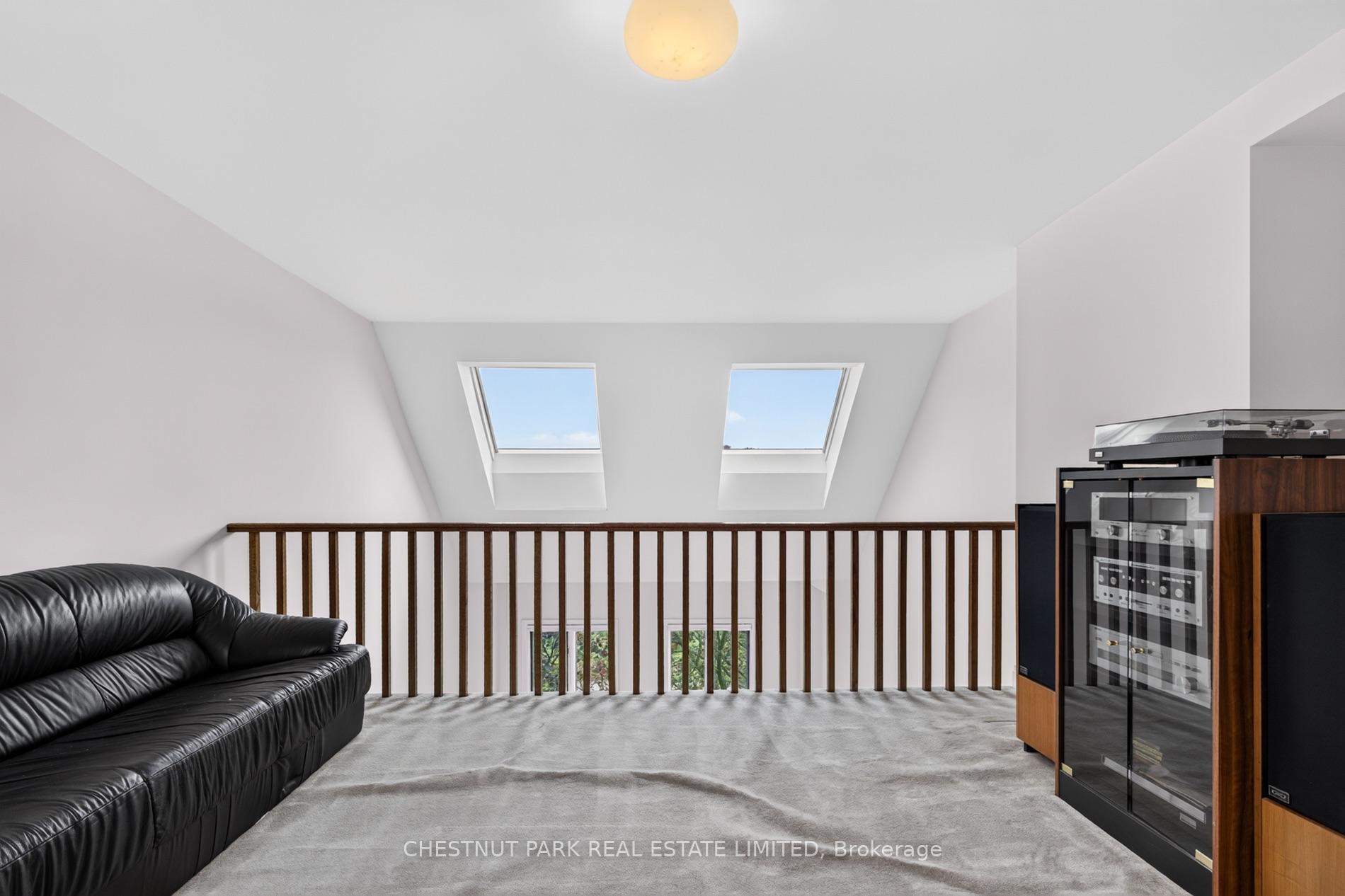 248 Spadina Road