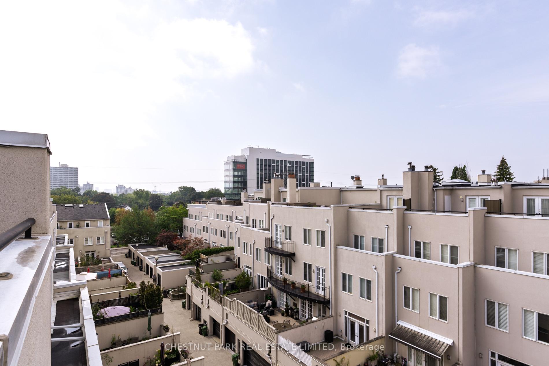 248 Spadina Road