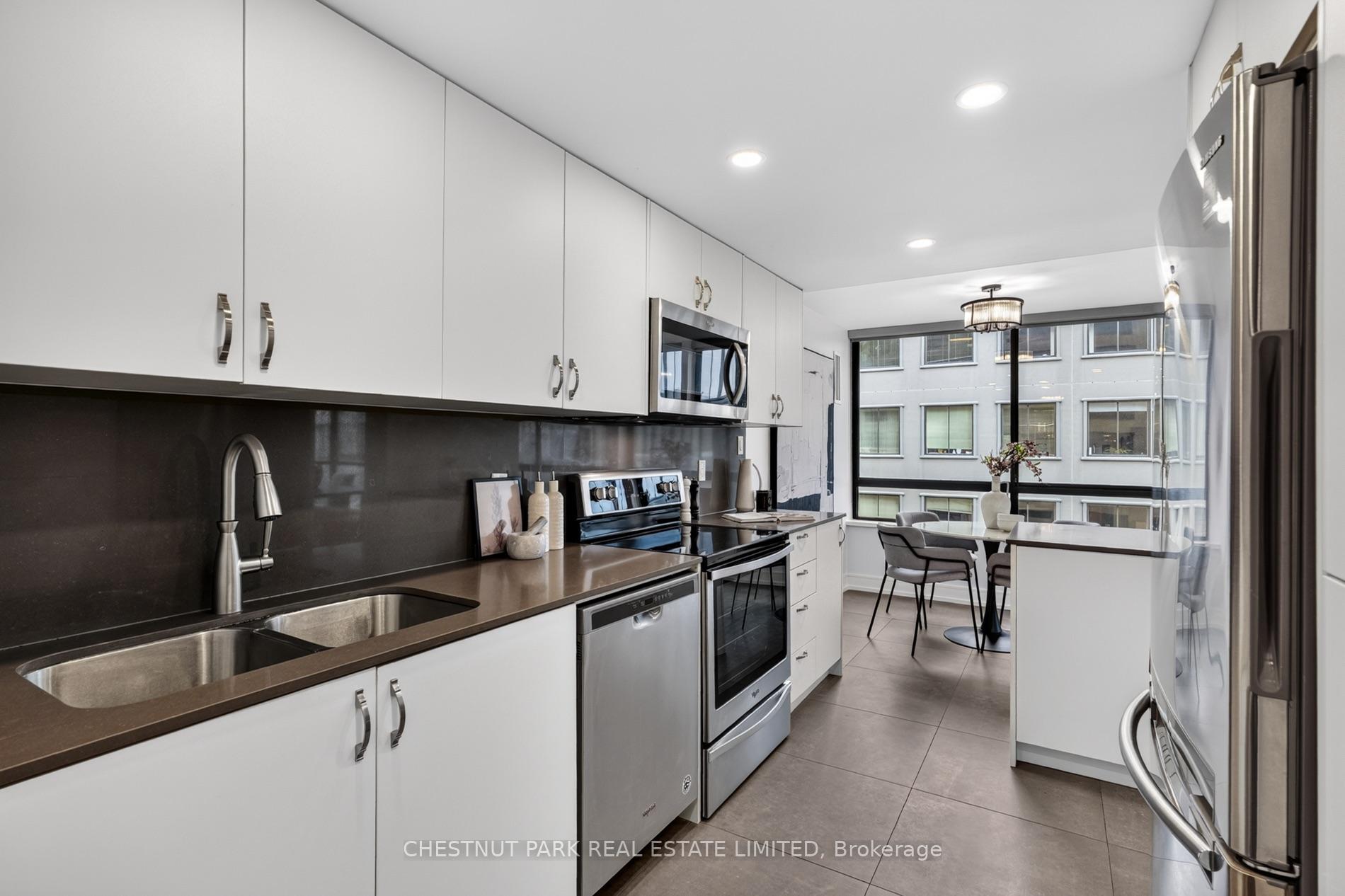 Suite 1209- 280 Simcoe Street
