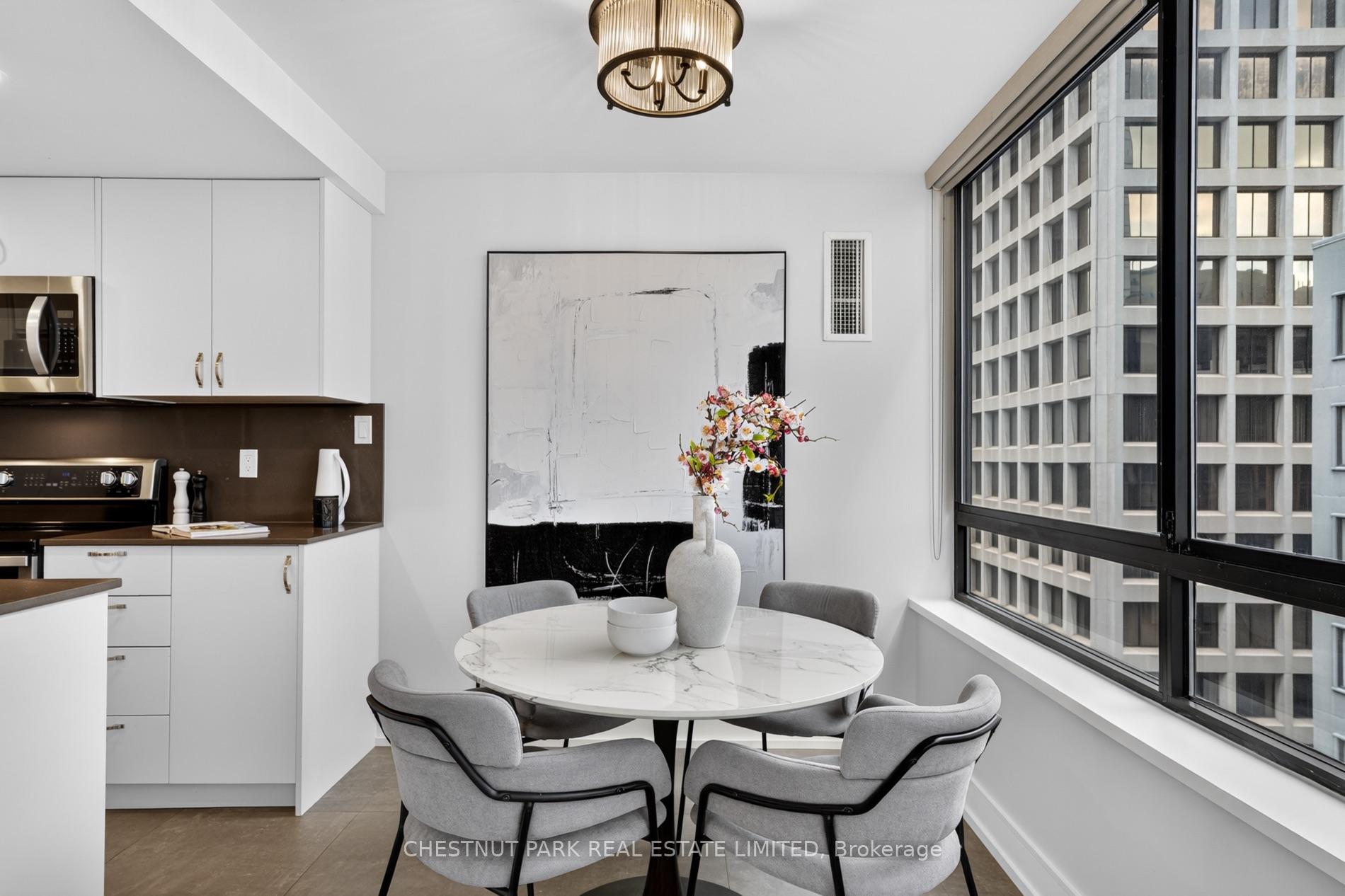 Suite 1209- 280 Simcoe Street